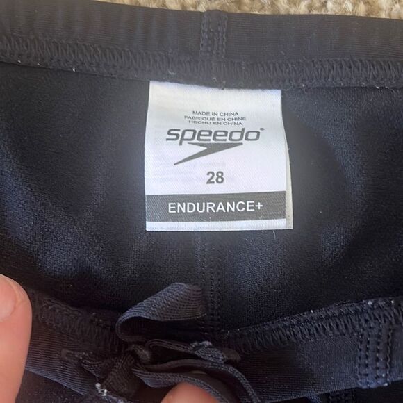 Speedo Endurance+ Men’s Swimsuit Compression Shorts 28 Athletic Workout - Picture 5 of 5